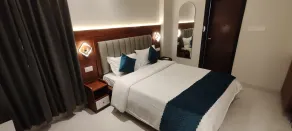 Vaishnavi Inn - Room