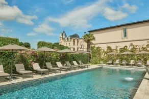 Château Hôtel & Spa Grand Barrail - Piscine