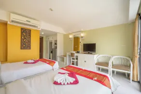 La Vintage Resort - Room
