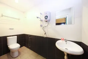 South City Hotel @ Bandar Mahkota Cheras - Bathroom