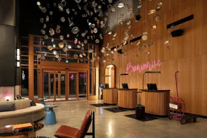 Moxy Montreal Downtown - Réception
