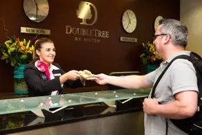 DoubleTree by Hilton Milton Keynes - Reception