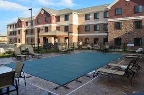 Staybridge Suites Bowling Green by IHG - Piscine