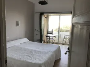 Hôtel Paradis - Camera