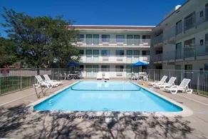 Motel 6-Roseville, MN - Minneapolis North - Piscina