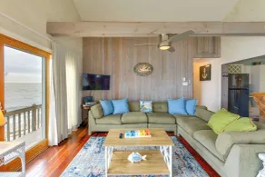 Delaware Bay & Sunset Views: Cape May Cottage - Interior