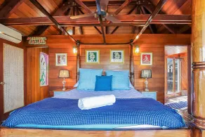 1770 Sovereign Lodge Retreat - Room