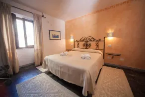 Su Ghindalu Guesthouse - Habitación
