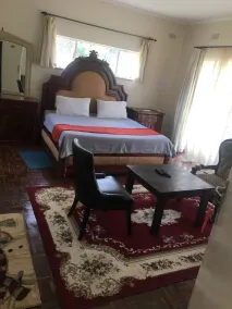 Las Palmas Guest House - Zimmer