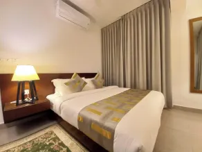 Royal Pearl Suites - Room
