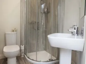 Linton Court Coach House - Badezimmer