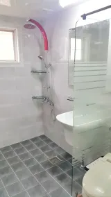 Bella Guesthouse - Bathroom
