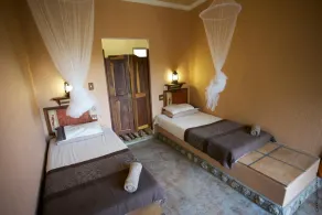 Sasa Safari Camp & Tours - Rom