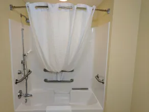 Country Inn & Suites by Radisson, Tallahassee-University Area, FL - Salle de bain