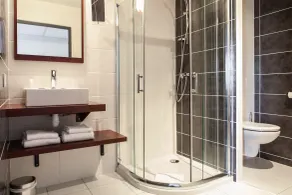 Hôtel Originals City Mas de Grille - Salle de bain