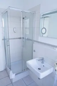 Hotel Haus am Park - Bathroom