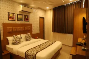 HOTEL RK PALACE - Quarto