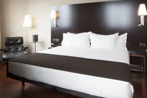 AC Hotel Valencia by Marriott - Chambre
