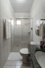 Romas Hotel - Badeværelse