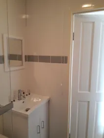 Shenandoah House - Bathroom