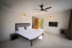 Mistral by the sea - Room