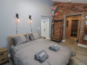 85A Braybrooke Road - Room