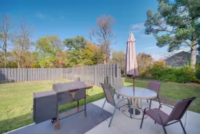 11 Mi to Dtwn Cleveland: Richmond Heights Retreat! - Interior