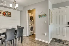Explore Boardwalk Thrills! Central Destin Condo - Interiør
