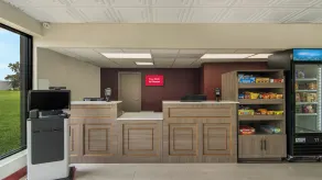 Red Roof Inn & Conference Center Chicago - Aurora/ Fox Valley - Réception