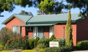 Port Lincoln Villas - Room