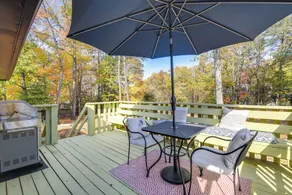 Near Top Attractions: Deck Dining at Severn Home! - Innvendig