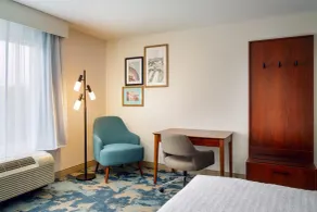 Hampton Inn & Suites Knoxville-Turkey Creek/Farragut - Room
