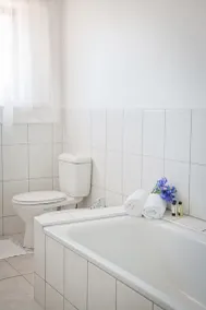 At Winkfield House - Bagno