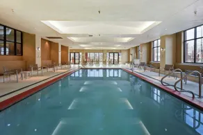 Embassy Suites by Hilton Omaha Downtown Old Market - Piscine