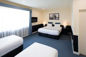 Hawkesbury Race Club Motel - Room