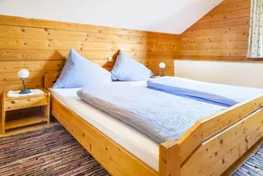 Baby- und Kinderhof Aicherbauer - Appartement Summer Linden ou Walnut - Chambre