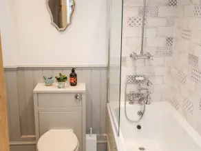 Ty ar Ben Bryn - Baño