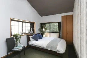 Tranquille Sumiyoshi - Quarto