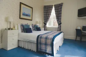 Sunninghill Hotel - Room