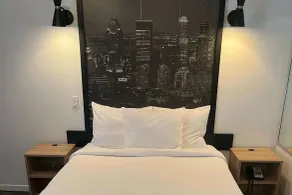 Super 8 by Wyndham Montreal - Værelse