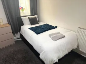 Beautiful 3-Bedroom Flat in the heart of Swansea - Rom