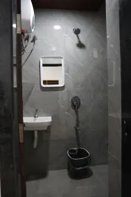 Innzoy Hotels - TNGO Colony - Salle de bain