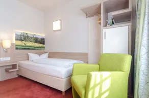Garden Hotel - Room