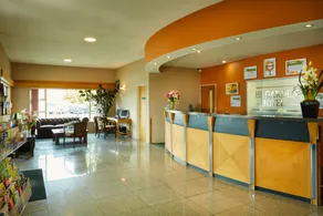 The Garden Hotel - Reception