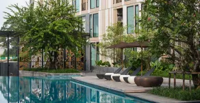 The Base Private Residence & Resort - Piscina