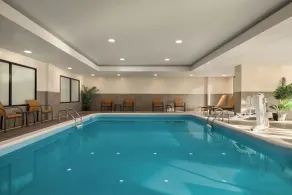 Courtyard Wilmington Brandywine - Piscine