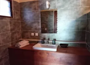 Ko-Sa Beach Resort Ltd - Bathroom
