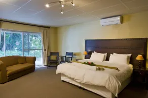 Protea Hotel by Marriott Zambezi River Lodge - Room