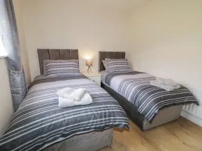 Maghera Caves Cottage - Room