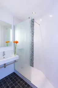 ibis Styles Strasbourg Centre Petite France - Salle de bain